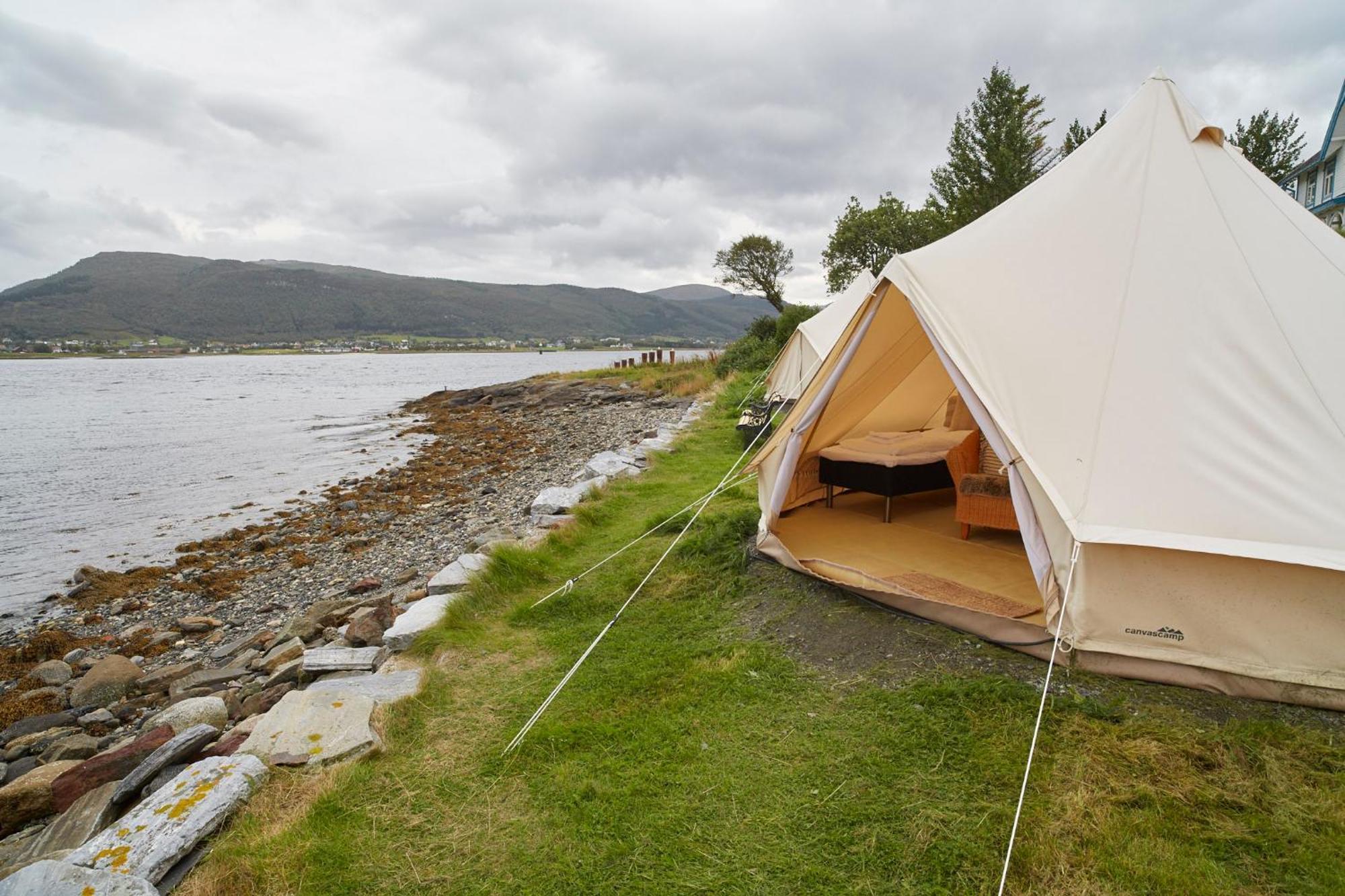 Sandtorgholmen Glamping エクステリア 写真