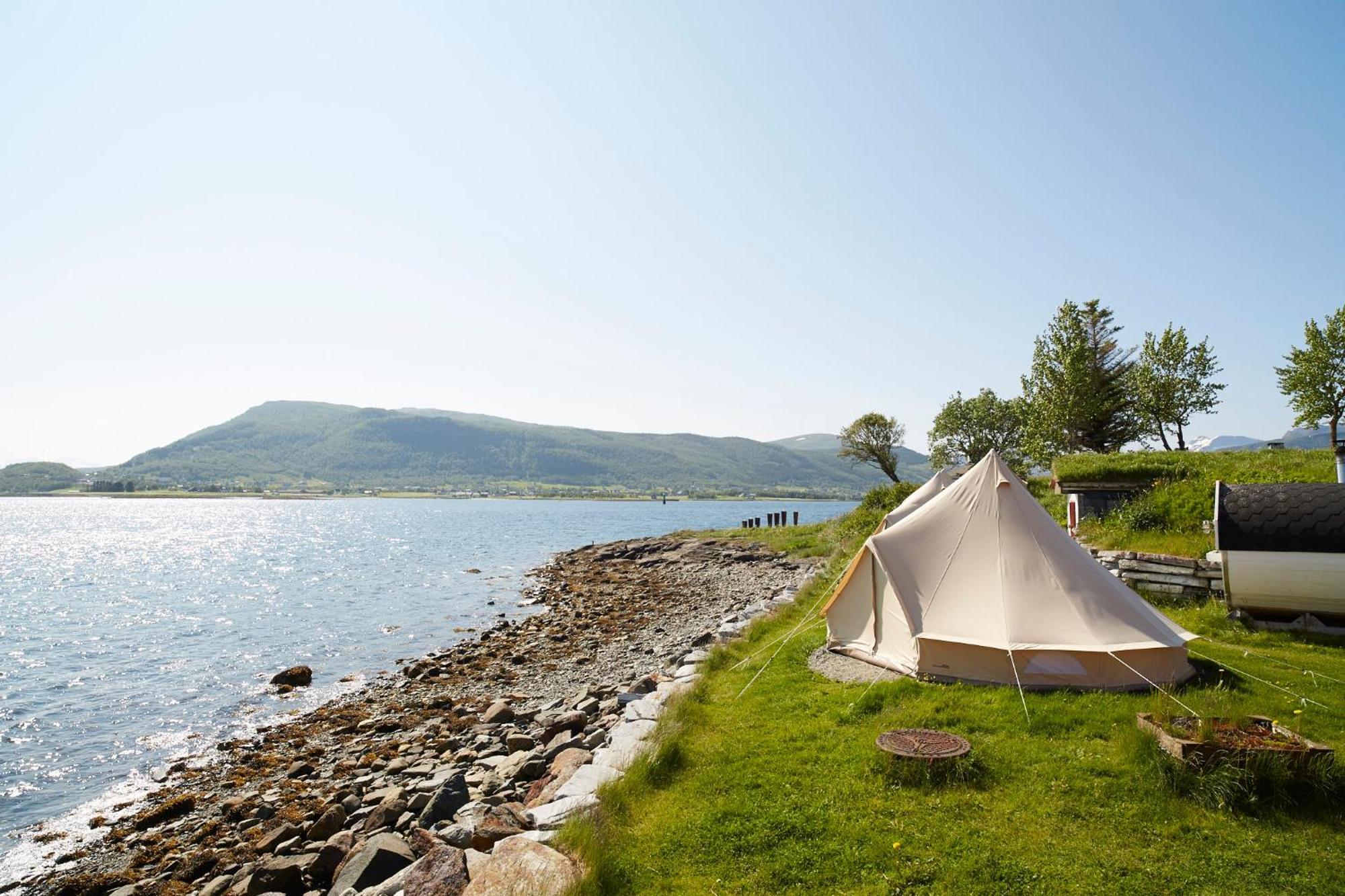 Sandtorgholmen Glamping エクステリア 写真